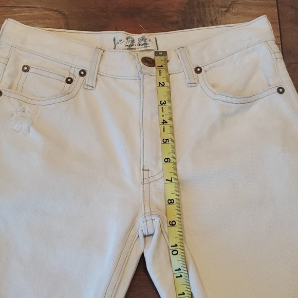 NWOT Free People Cutoff Denim Shorts - Picture 8 of 12